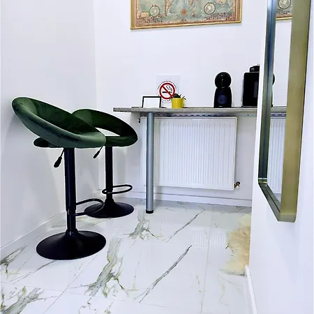Minidude By Altidude Apartment *